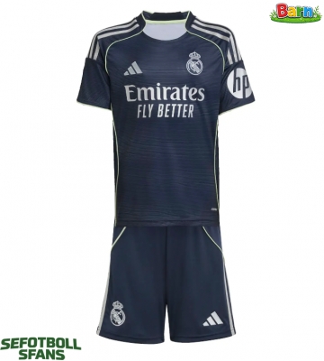 Real Madrid Bortaställ Barn 2025-26 Kortärmad (+ Korta byxor)